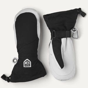 Heli Ski Female Mitt (brand new with tags)